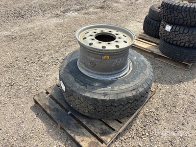 385/65R22.5 Tire and Koła