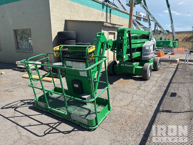 Articulating Boom Lifts