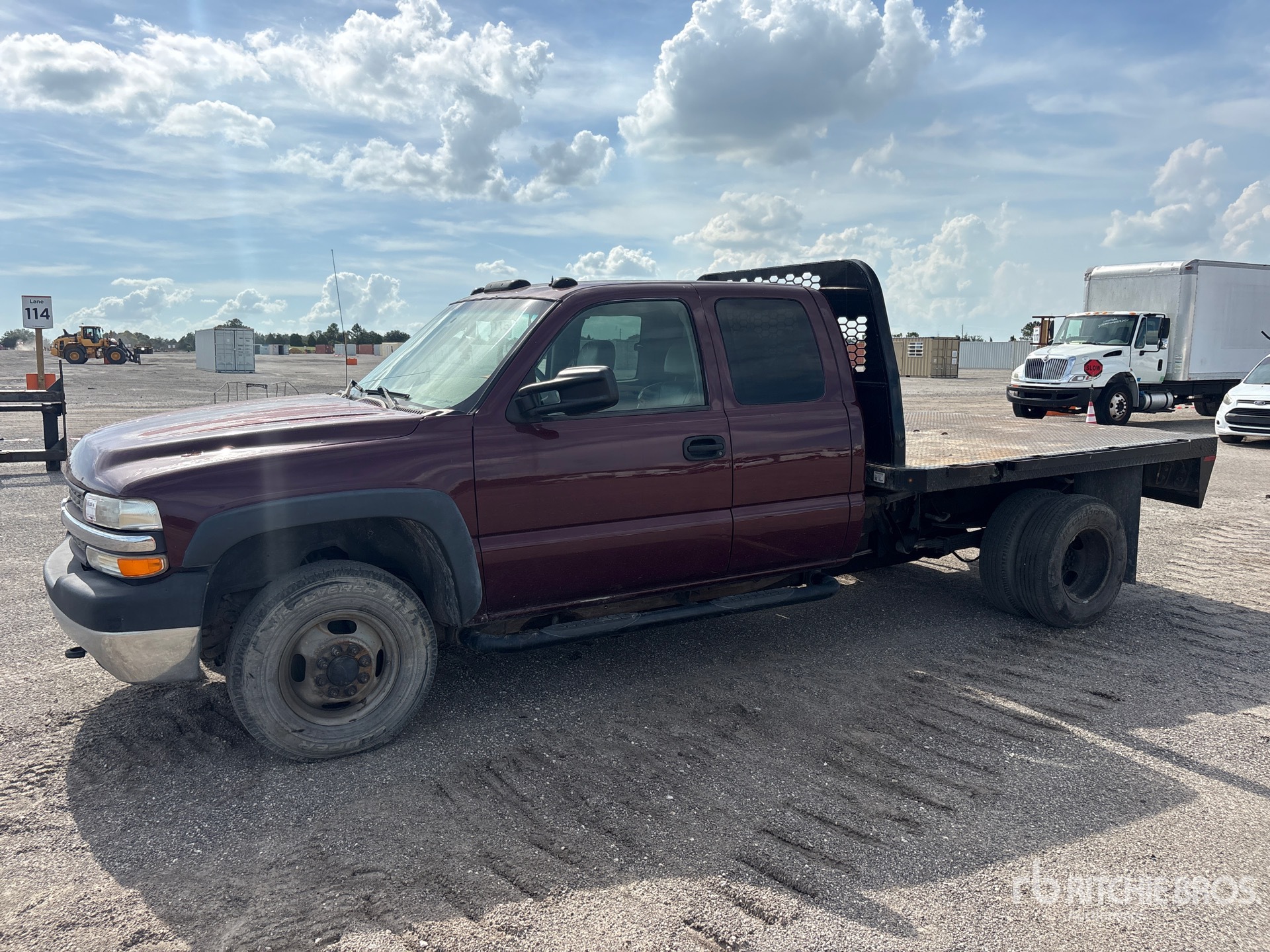 2002 Chevrolet 3500 4x4 Crew Cab Flatbed Truck