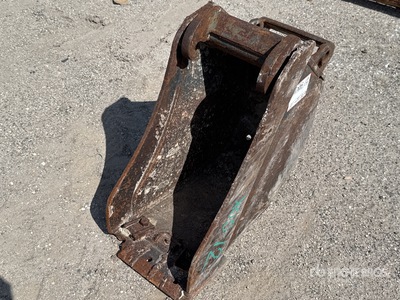 12 in Cleanup Mini دلو حفارة