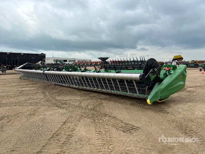 2021 John Deere HD50R 50 ft Hinged Draper Combine Header