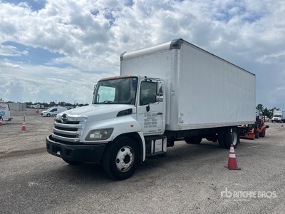 2016 Hino 268 4x2 Van Truck