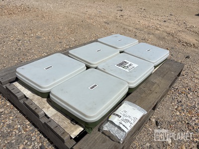 (6) Cambro Food Inserts