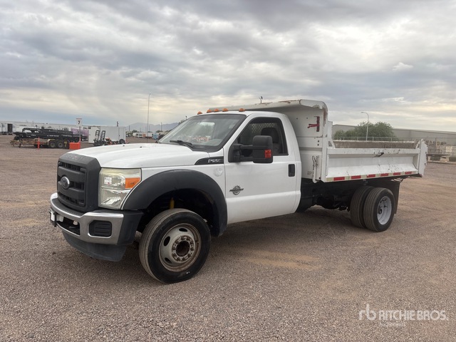 2015 Ford F-550 XL 4x2 Dump Truck