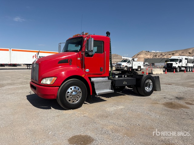 2011 Kenworth T370 Hybrid 4x2 S/A Day Cab Truck Tractor