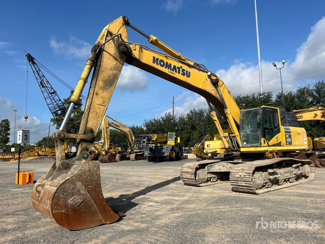 2021 Komatsu PC490LC-11 Tracked Excavator
