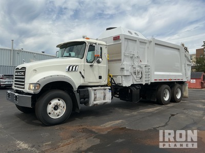 2016 Mack GU713 6x4 Side Loader Waste Collection Truck