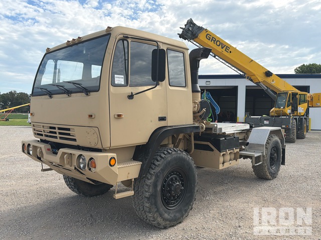 1997 Stewart M-1078 LMTV 4x4 Cargo Truck