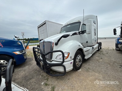 2021 Kenworth T680 6x4 Tracteur Routier Couchette