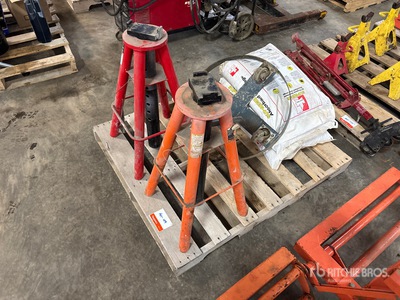 Quantity of (2) 10 Ton Jack Stands