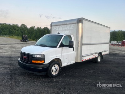 2022 GMC Savana G3500 4x2 Furgonetka
