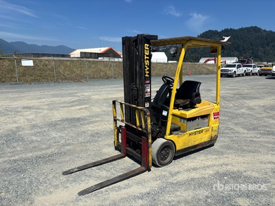 2008 Hyster J35ZT 2800 lb Electric Forklift