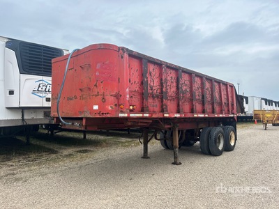 1972 Bobko 26 ft T/A End Dump Trailer