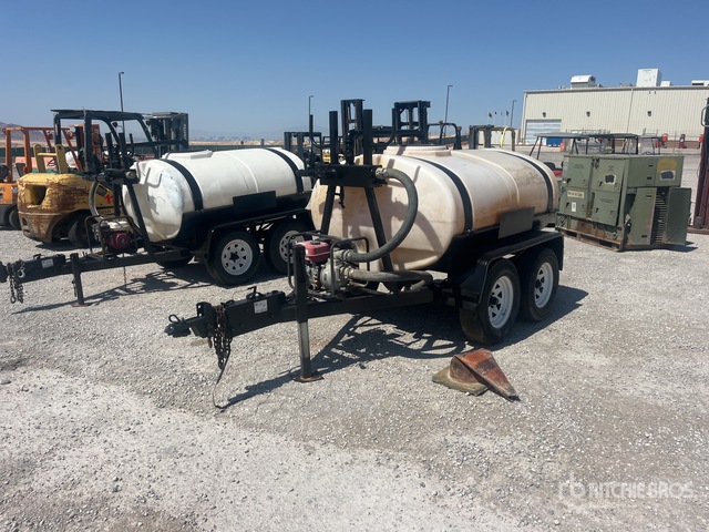 2006 Millerbuilt 500 gal T/A Water Tank Trailer