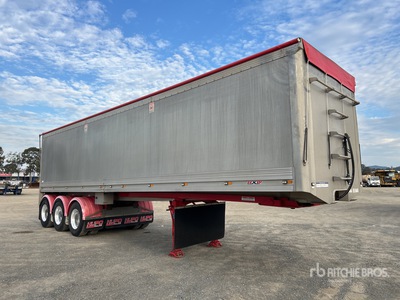 2020 MaxiTrans 10.3 m Tri/A End Dump Trailer