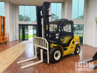 2023 Yale GDP40UX Forklift (Unused)