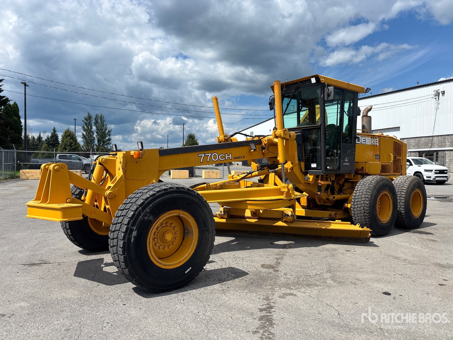 2004 John Deere 770CH Motor Grader