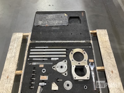 United Technologies 10014-041 Horizontal Hinge Pin Removal Set