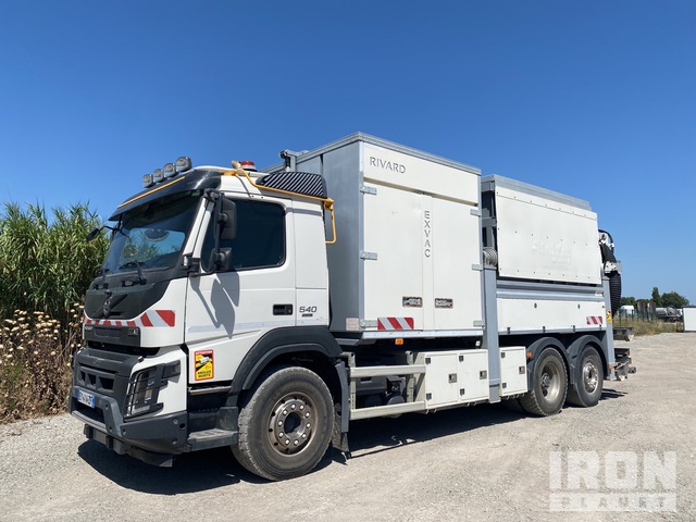 Vacuum Excavator Trucks