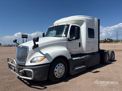 2019 International LT625 6x4 Cabeza Tractora Cabina Dormitorio