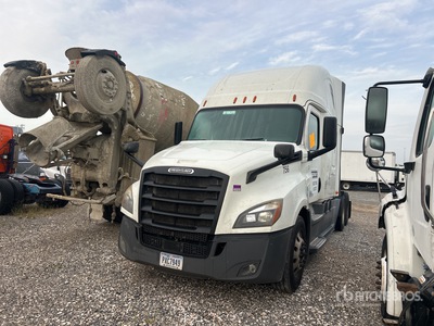 2020 Freightliner Cascadia 126 6x4 Cabeza Tractora Cabina Dormitorio