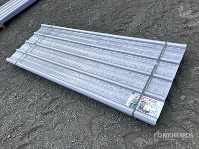 Quantity of (30) 7.87 Ft x 35 In Corrugated Polycarbonate Roof Panel in Clear (Unused)