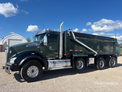 2019 Kenworth T880 8x4 Tri/A Dump Truck