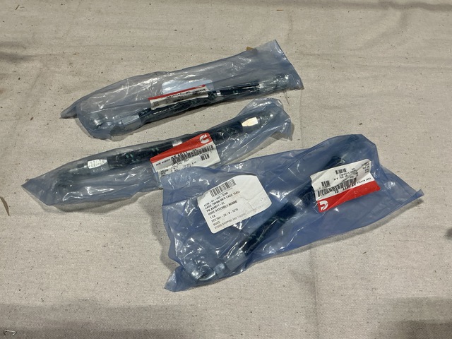 (19) Cummins AS6011-SL Flexible Hose Assemblies
