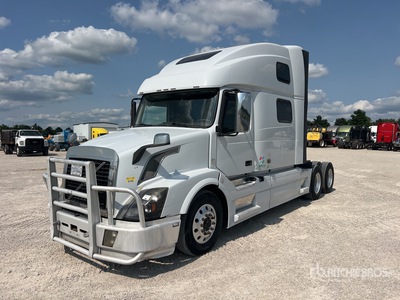 2015 Volvo VNL 6x4 T/A Sleeper Truck Tractor