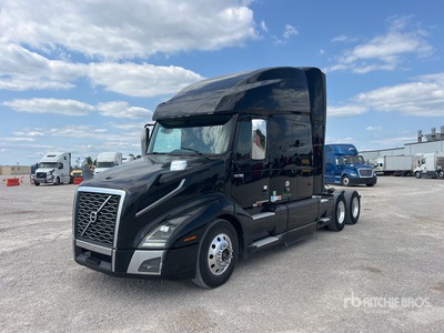 2019 Volvo VNL 6x4 Tracteur routier couchette