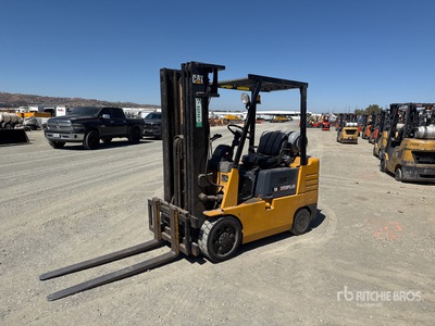 Cat GC25K 4700 lb Cushion Tire Forklift