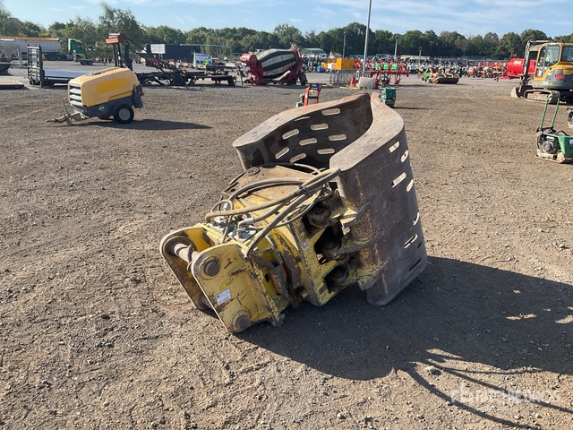 Excavator Attachments