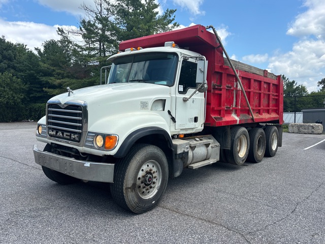 2005 Mack CV713 8x4 Tri/A Dump Truck