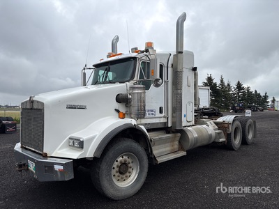 2015 Kenworth T800 6x4 T/A Sleeper Truck Tractor