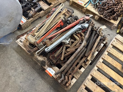 Quantity of Pipe Wrenches