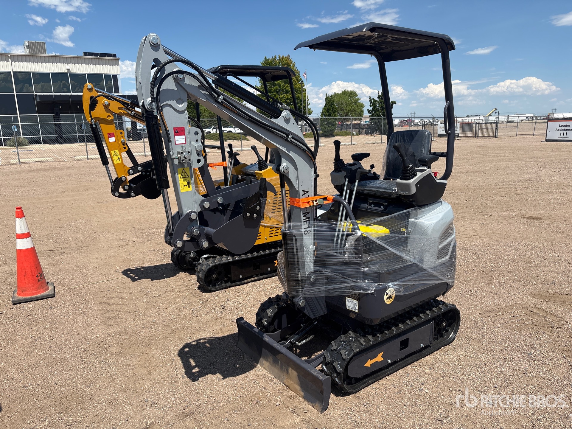 2026 Landhero ATS-ME18 Mini Excavator (Unused)