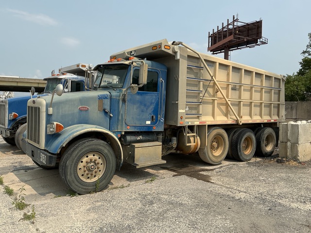 2006 Peterbilt 357 8x4 Tri/A Dump Truck