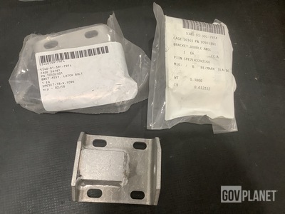 (47) General Dynamics 10502301 Double Angle Brackets