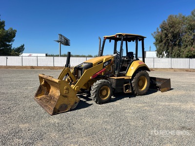 2016 Cat 415F2 IL 4x4 Chargeuse paysagisme
