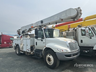 Altec AM55 55 ft on 2006 International 4300 4x2 Camion Nacelle