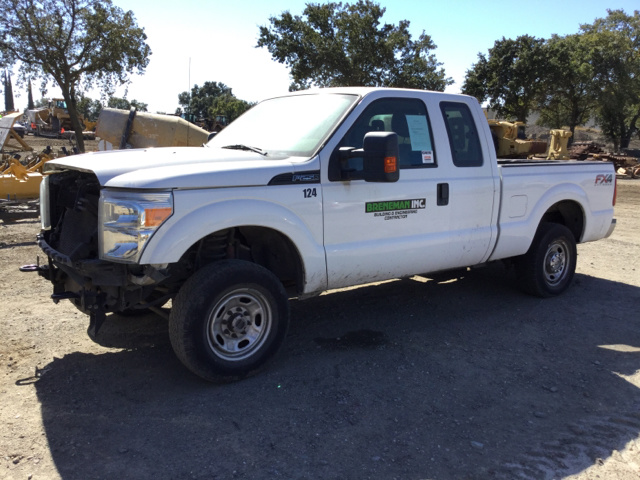 2013 Ford F-250 XL Super Duty 4x4 Extended Cab Pickup