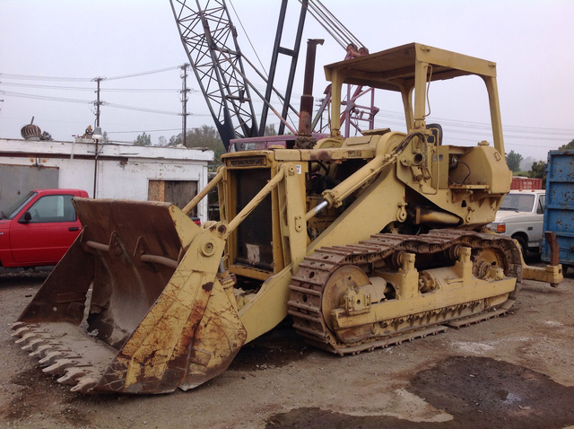 Komatsu D75S Crawler Loader