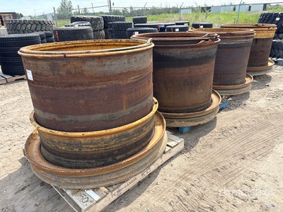 Quantity of (4) Wheel Loader Rims - Fits Cat 992C