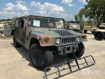 2003 AM General M1097A2 HMMWV 4 Door Soft Top w/Truck Body