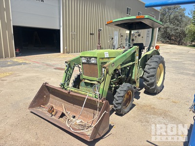 John Deere 850 Ciągnik 4WD