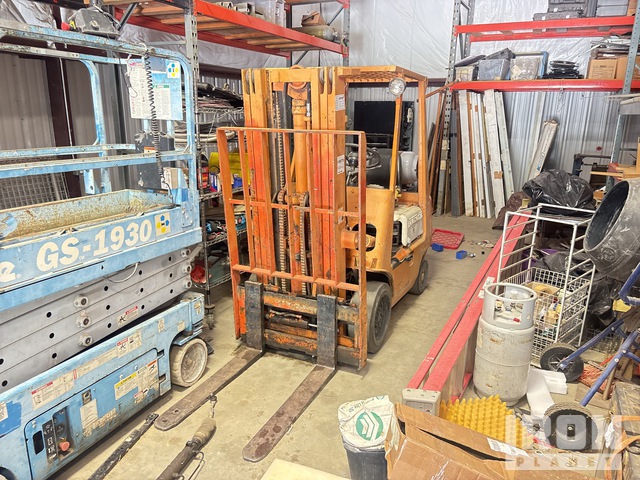 Toyota 3500 lb Cushion Tire Forklift