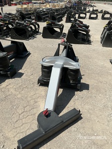 Fleet Standard Model 5 Pneumatic Fifth Wheel Wrecker Attachment