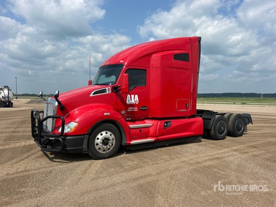 2020 Kenworth T680 6x4 Ciągnik siodłowy T/A z kabiną sypialną