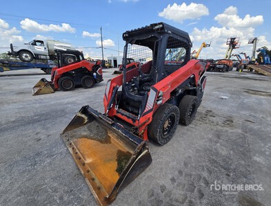 2025 (unverified) Manitou 2300V Skid Steer Loader
