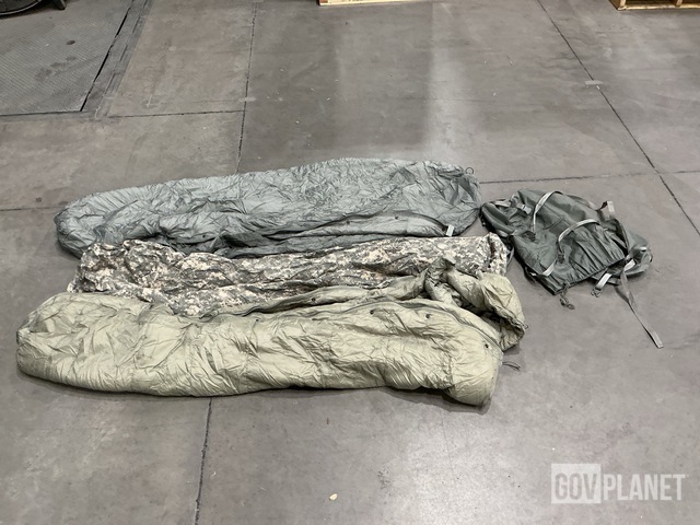 (32) Modular Sleeping Bag Systems